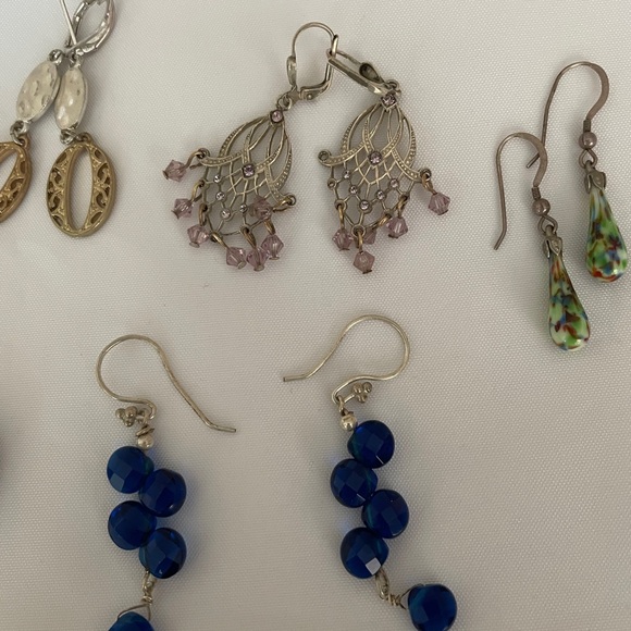 Assorted elegant  Earring Collection - Picture 5 of 7